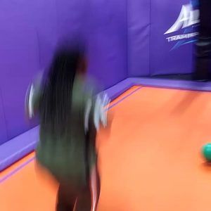 Meet your Posher, Shaybaby